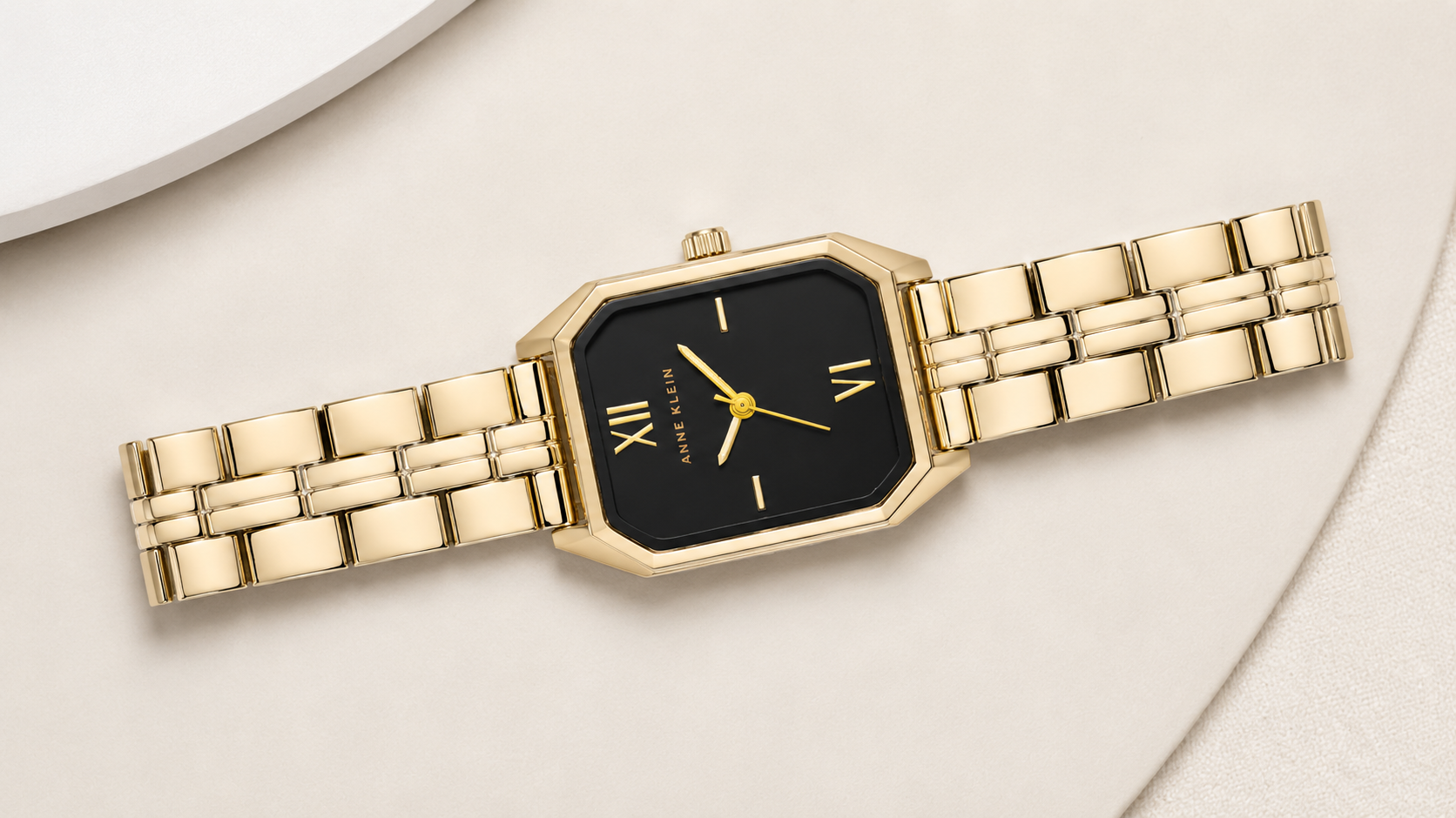 How Anne Klein Women’s Bracelet Watch Balances Style and Comfort